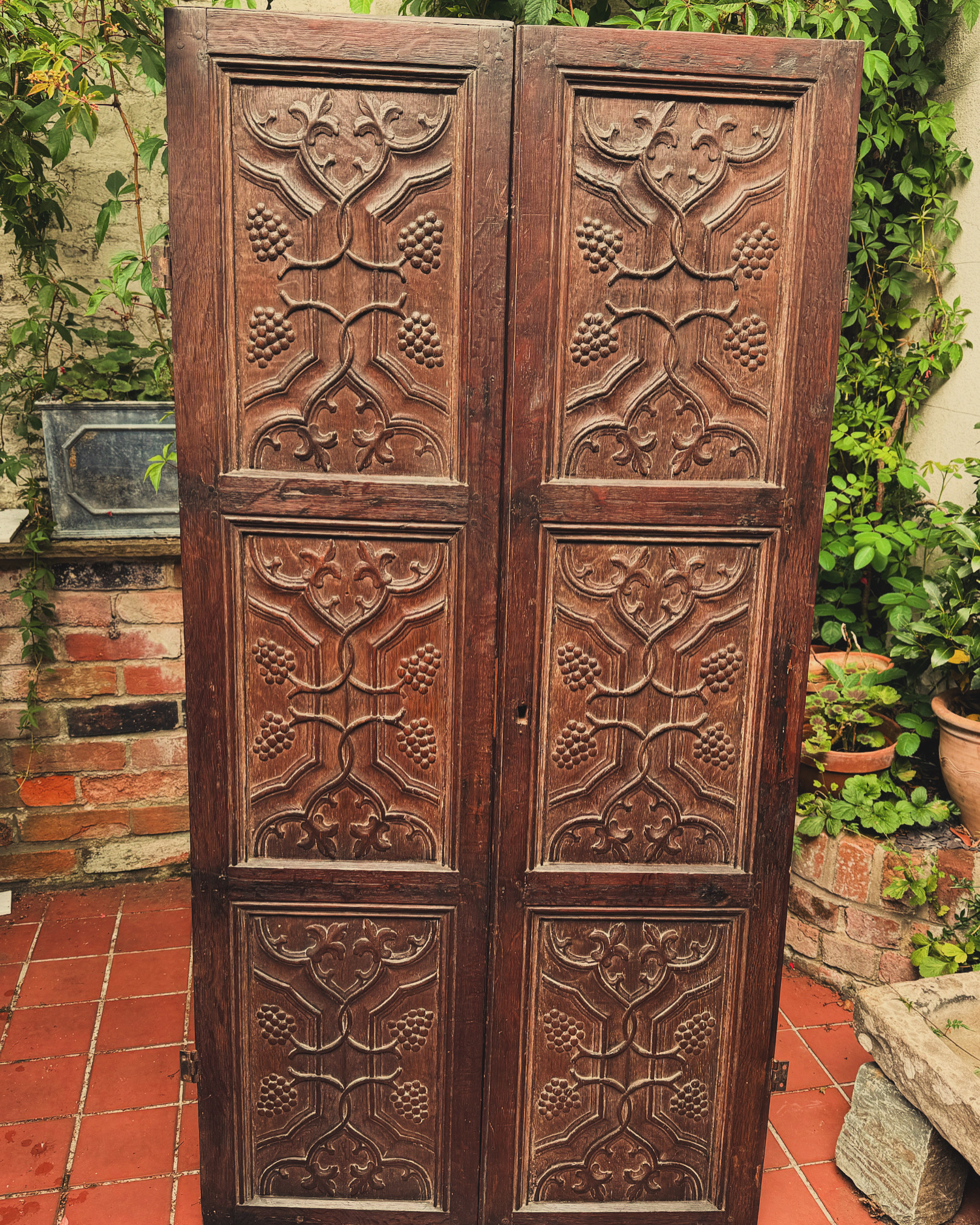 Six Sixteenth century oak Panels, circa 1550